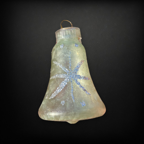 Vintage Austria Frosted Glass Bell Ornament–Pastel Green w/ Silver Starburst - Picture 7 of 7